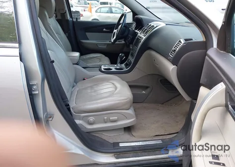 2010 GMC Acadia Slt-2 from USA, damaged, VIN 1GKLRNED4AJ106804